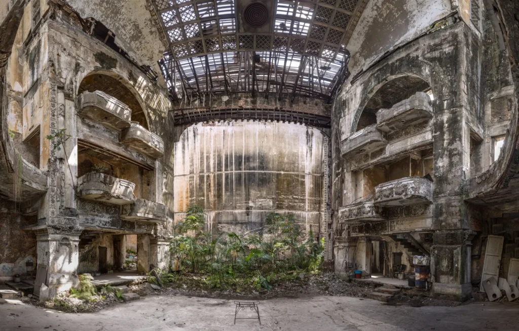 Teatro Campoamor en ruinas, La Habana 2016 de José María Mellado